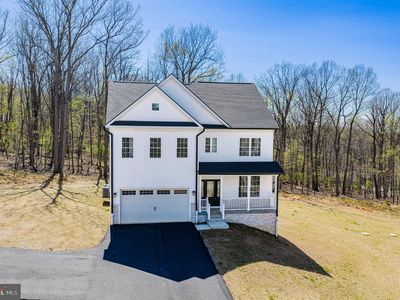 831 Deer Ridge Dr, Westminster, MD 21158