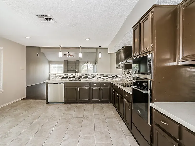 12723 Ashford Knoll Dr — Photo 8