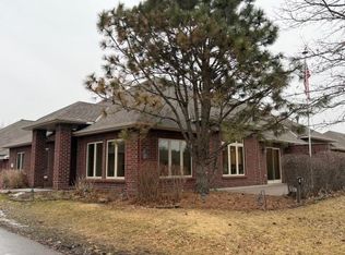 85 Deerwood Ct, Hudson, WI 54016