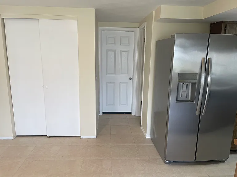 5701 Moog Rd — Photo 9