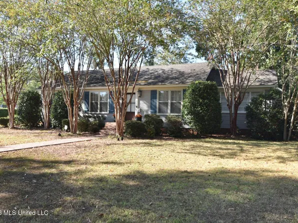 501 E Adams Ave, Greenwood, MS 38930