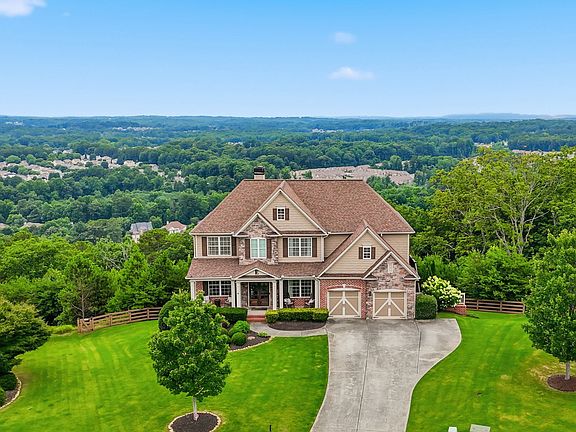 2nd image of 5085 Laurel Ridge Dr
