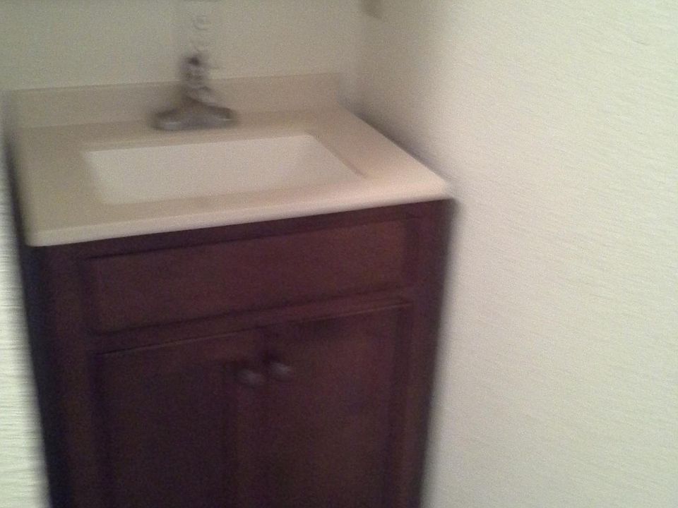 1st image of 213 Laclede Ave #1