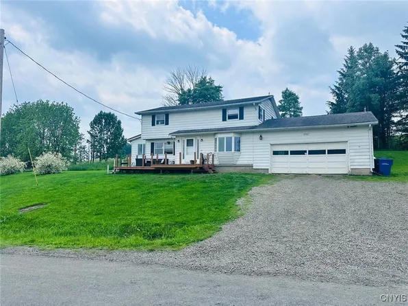 2707 Stone Rd, McGraw, NY 13101