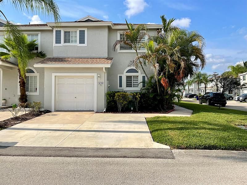 1st image of 4790 SW 14th St #4790