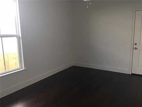 2nd image of 1020 N Roman St