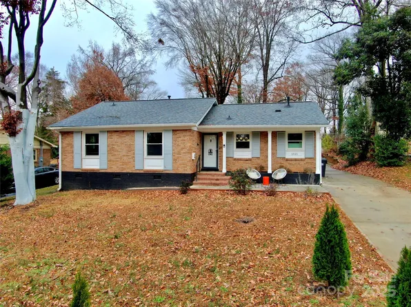1521 Lanewood Pl, Charlotte, NC 28208