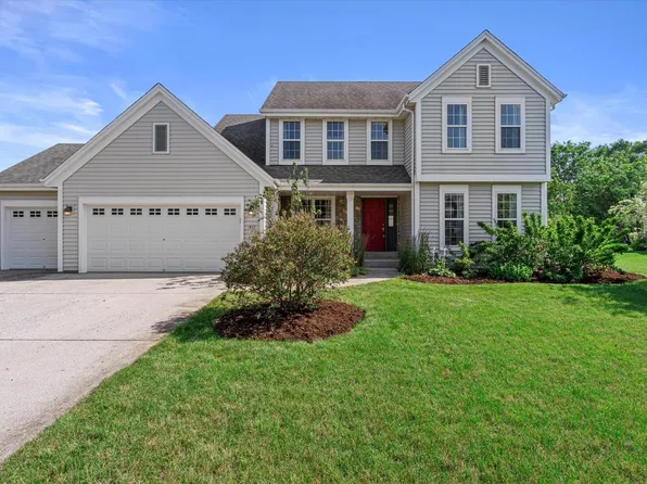 611 Prairie Hill AVENUE, Mukwonago, WI 53149