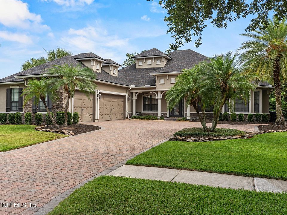 1st image of 132 ST JOHNS FOREST Boulevard