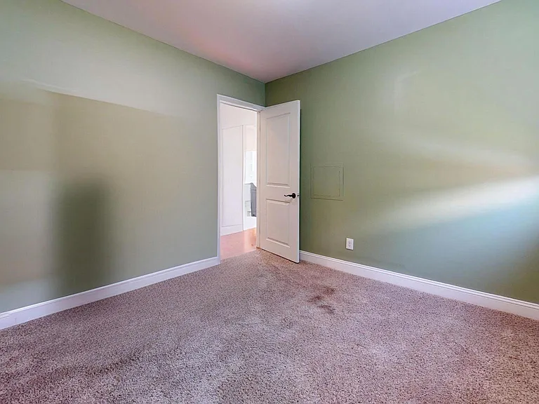 8902 Blue Grass Rd — Photo 39