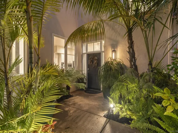 9757 Keeneland Row, La Jolla, CA 92037