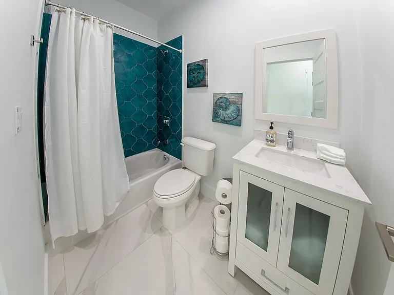 152 Avenue D — Photo 31