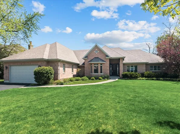 925 Knollwood Rd, Deerfield, IL 60015