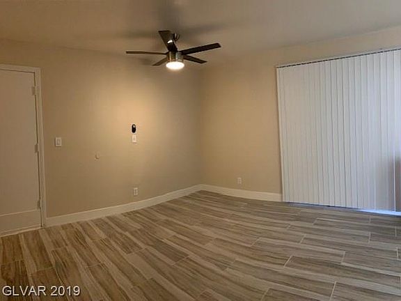 2nd image of 3437 Villa Knolls South Dr