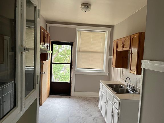 4th image of 7311-13 S Harvard Ave #3S