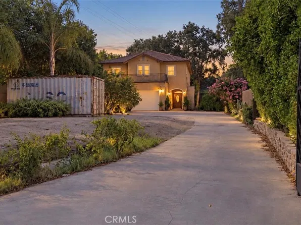 14821 Fox St, Mission Hills, CA 91345
