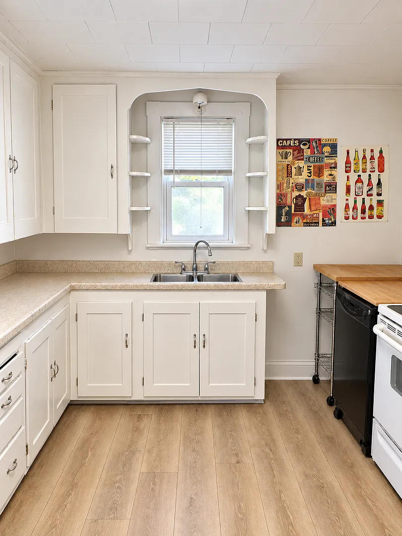 227 Main St - Orono — Photo 1