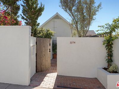 2274 Cove Ave, Los Angeles, CA, 90039