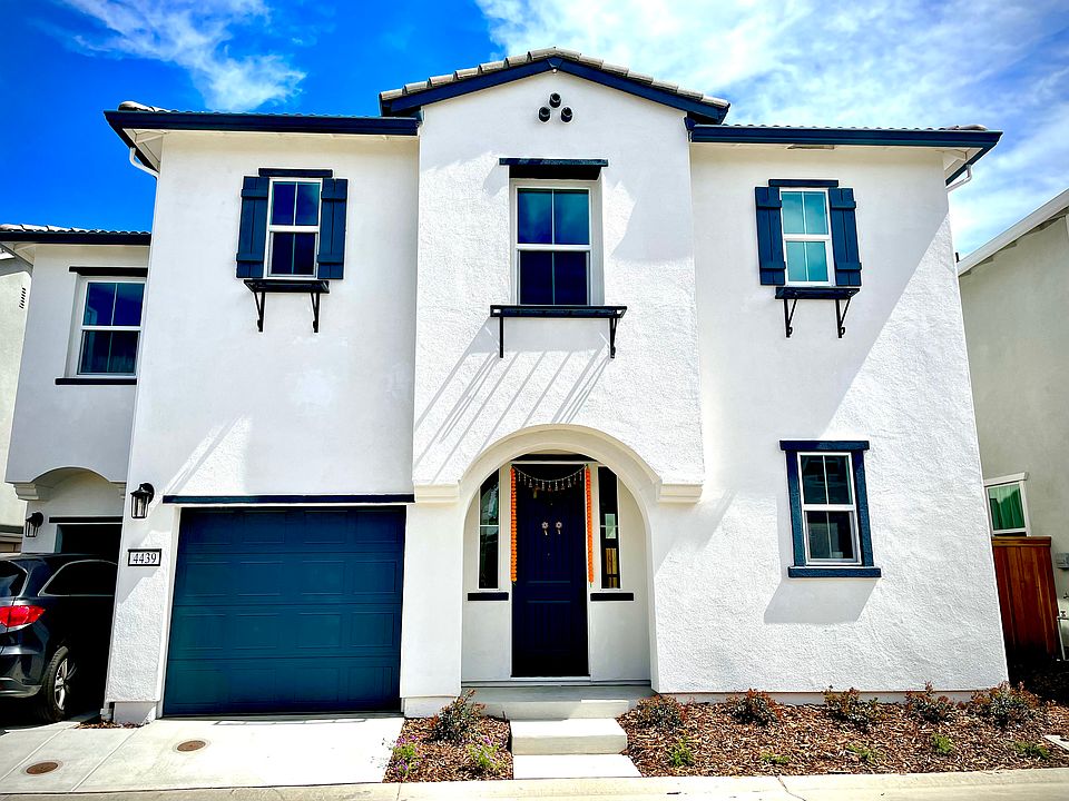 1st image of 4439 Sierra Pine Way