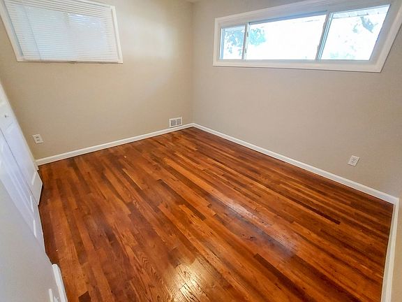 5th image of 1605 Bradley Ave