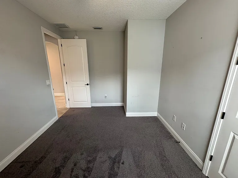 64 Rose Dew Dr — Photo 20