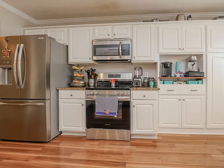 1636 Chadwick Shores Dr — Photo 12