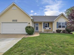 1022 Dardenne Woods Dr, Dardenne Prairie, MO