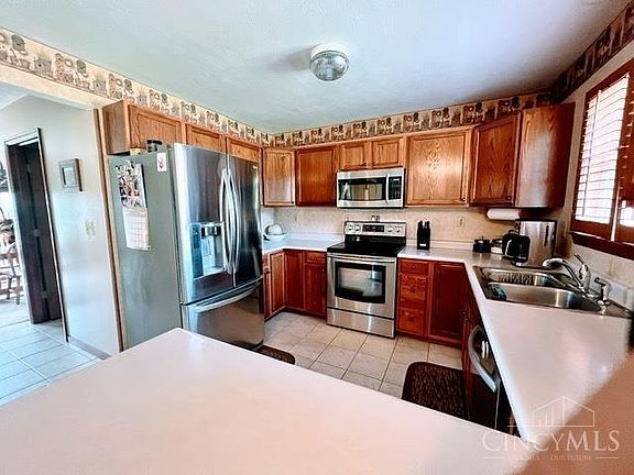 2nd image of 6832 Field Glen Ct