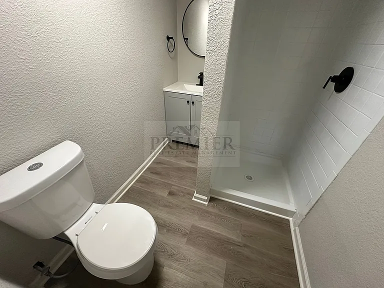 5613 Palmer Ave — Photo 26
