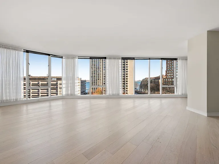 110 Broad St #901 — Photo 13