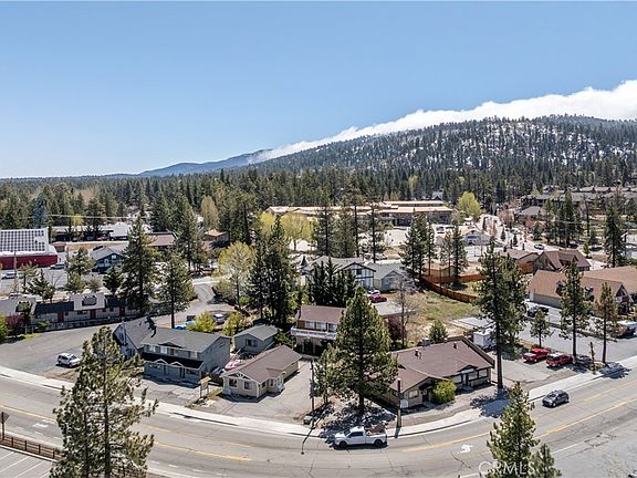 4th image of 40565 Big Bear Blvd