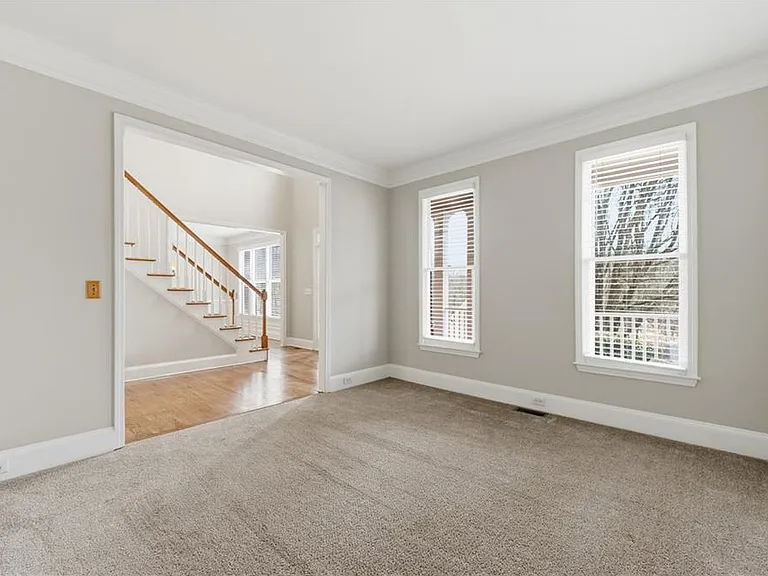 2570 Wood Creek Ct — Photo 12