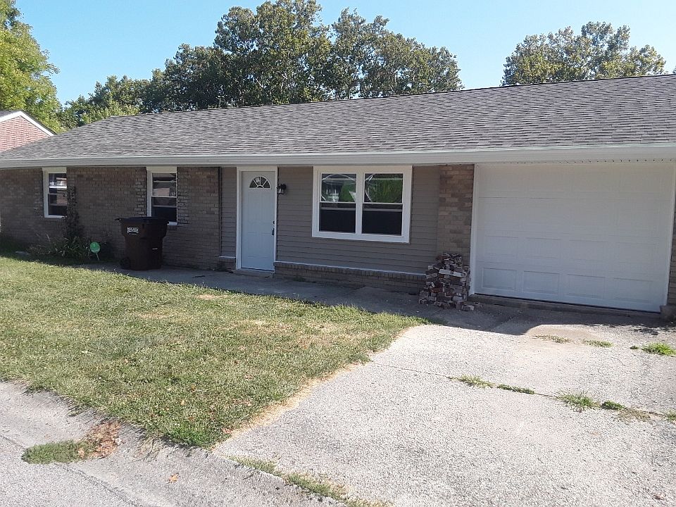 1st image of 308 Donna Dr