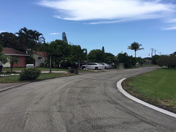 4th image of 1137 W Mountain Dr
