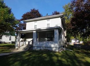 412 S Janesville St, Whitewater, WI 53190