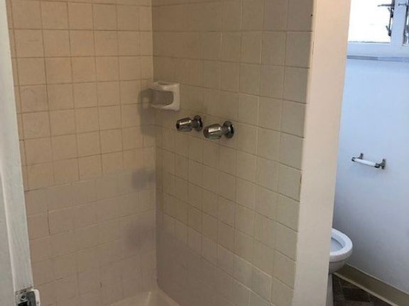 5th image of 222 Wainaku St #9205567