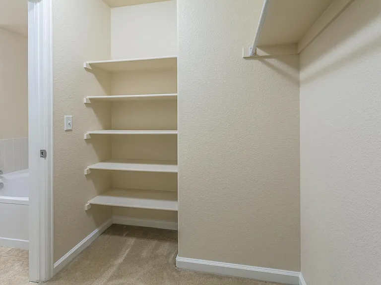 5600 W 3rd St #5-P — Photo 24