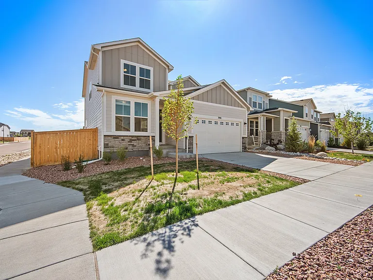 7991 Goldenray Pl — Photo 2
