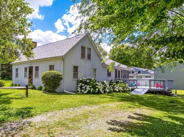 13635 Maple Rd NE, Thornville, OH 43076