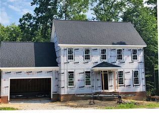 9927 E Cork Rd, Toano, VA 23168