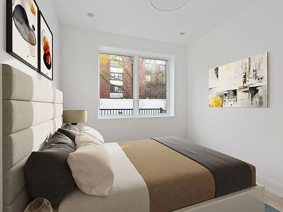 3rd image of 292 Quincy St #1B