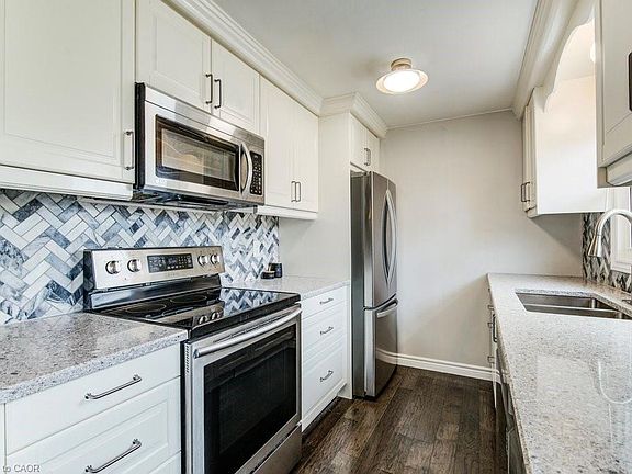 2nd image of 110 Imperial Rd N