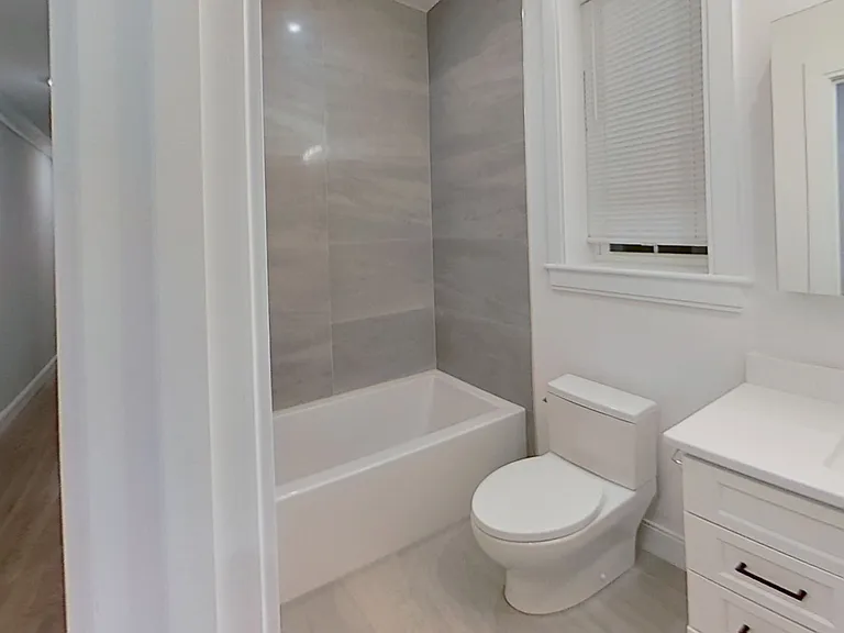 45-49 Englewood Ave #5F — Photo 7
