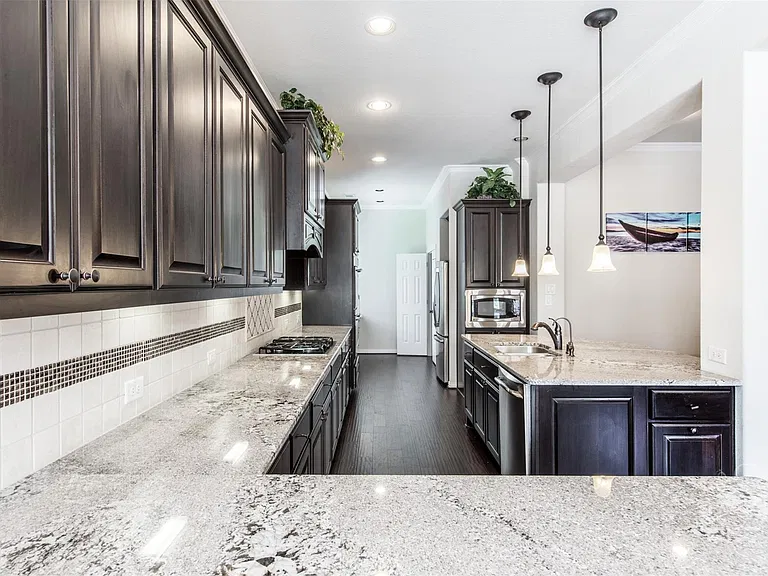 10414 Justin Ridge Rd — Photo 18