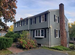 31 Strawberry Ln, Scituate, MA 02066