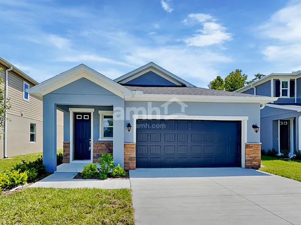 1105 Walden Pond Dr, Plant City, FL 33563