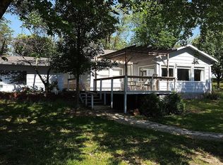 113 Eureka Lake Rd, Eureka, KS 67045