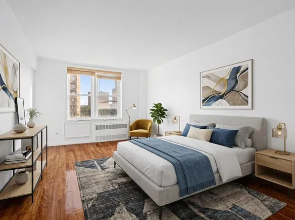 63-11 Queens Boulevard image 1 of 16