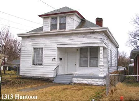 1313 Huntoon Ave