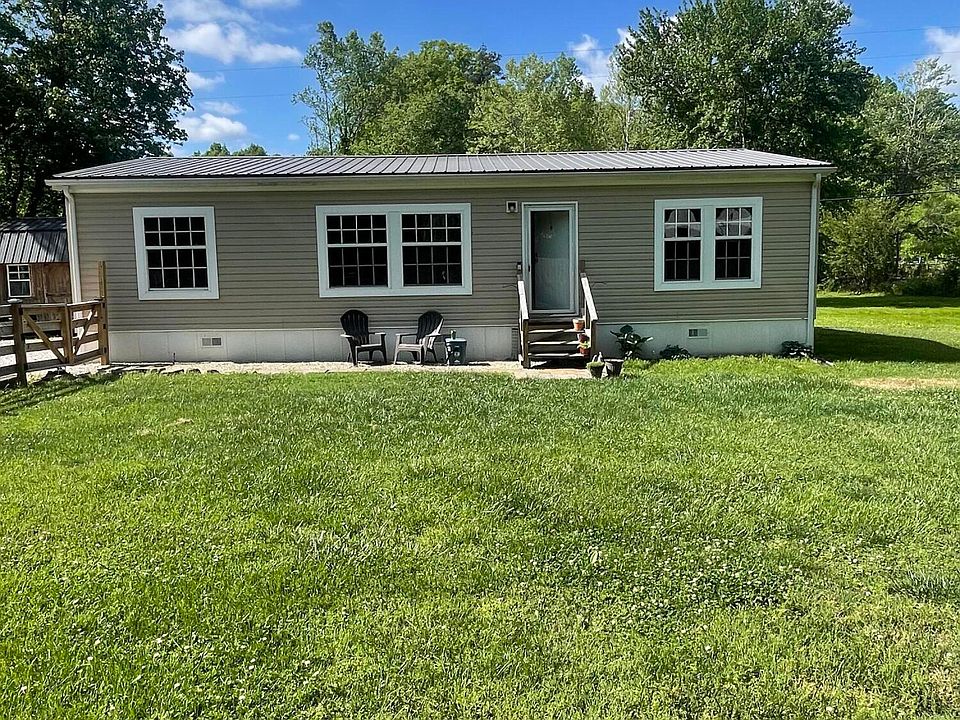 1st image of 161 Hyde Park Ln